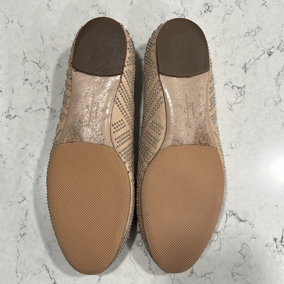 Women’s Salvatore Ferrragamo shoes - Picture 7 of 7